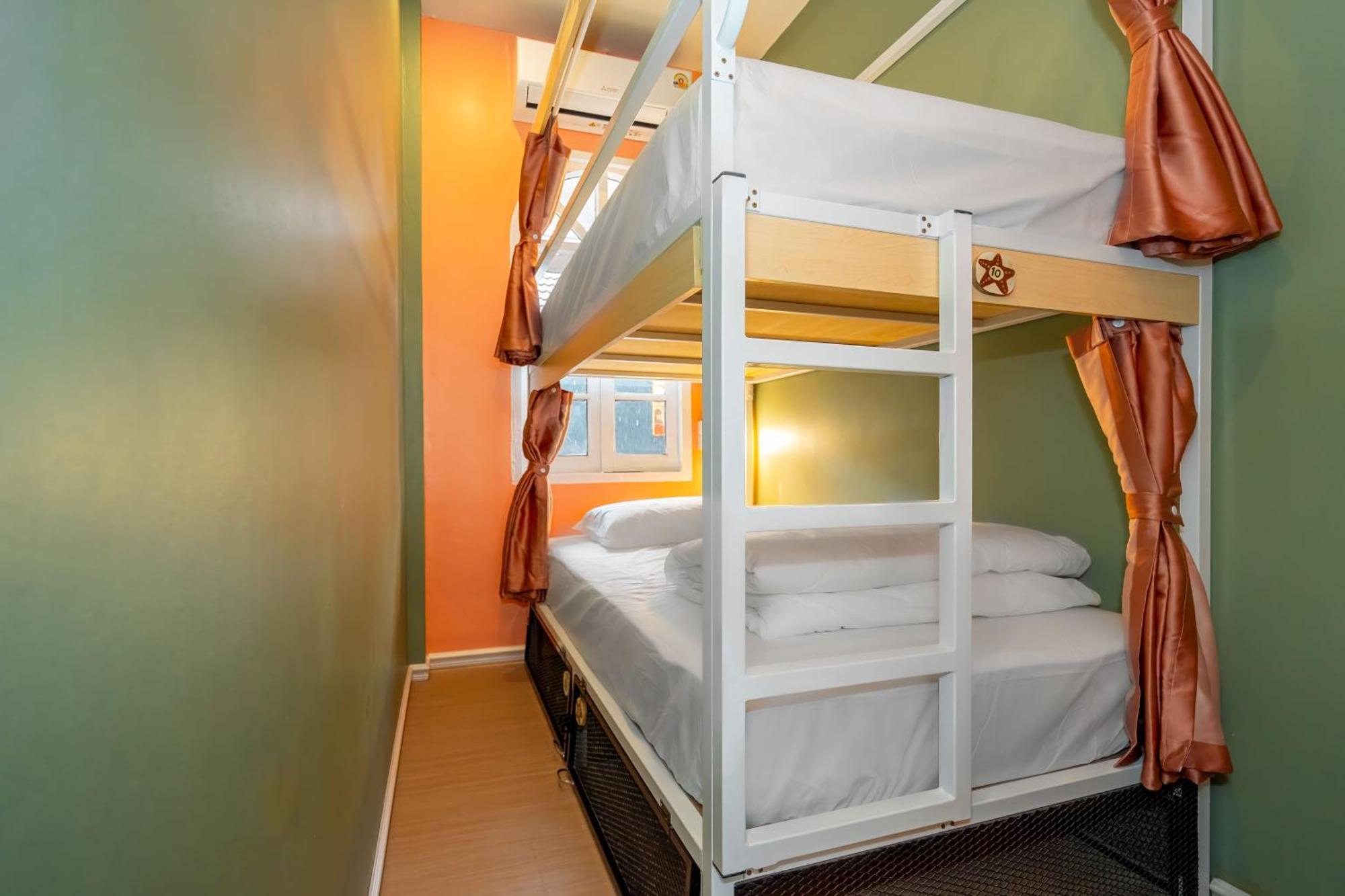 Sweett Lemon Hostel Patong 외부 사진