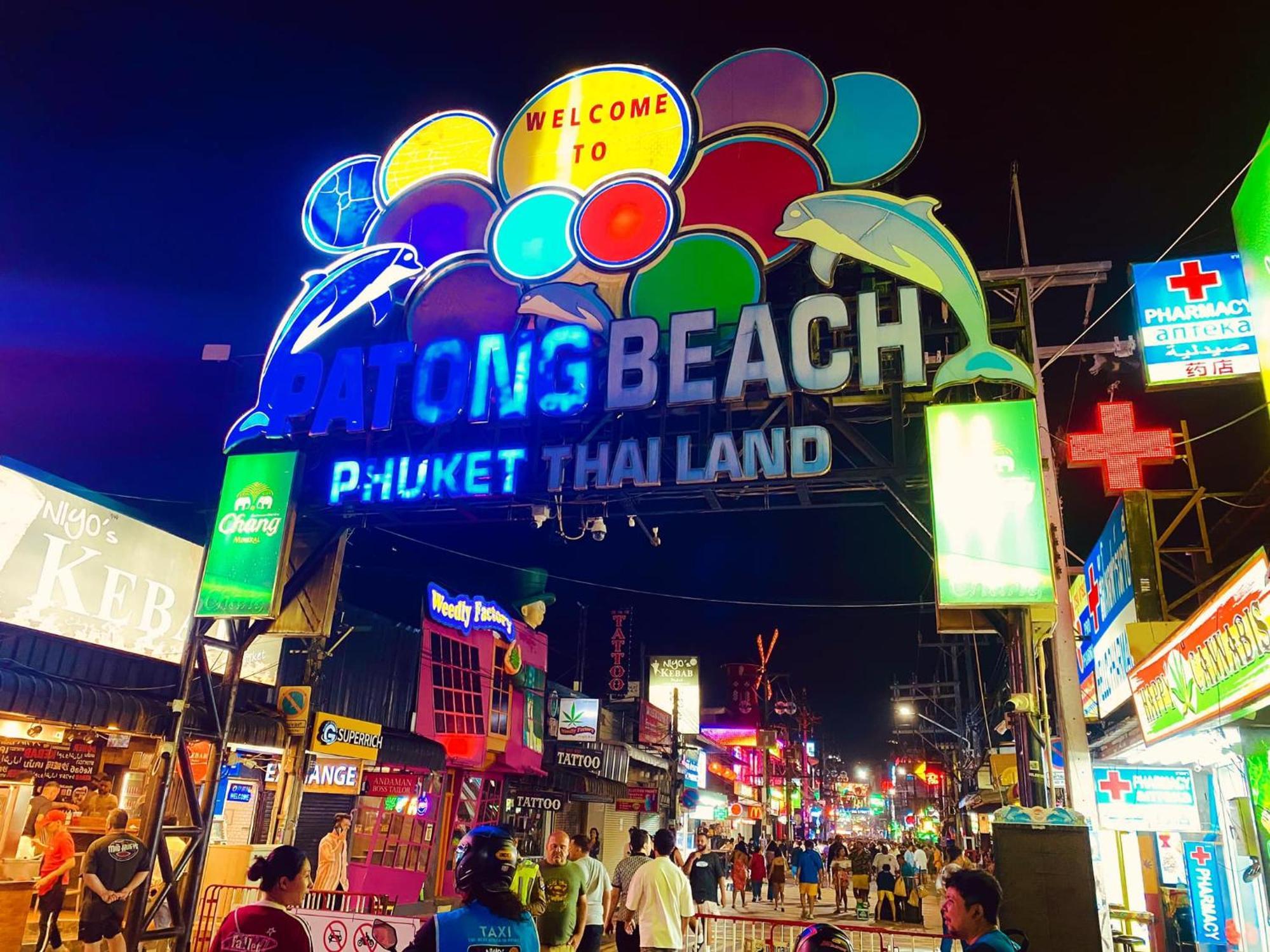 Sweett Lemon Hostel Patong 외부 사진