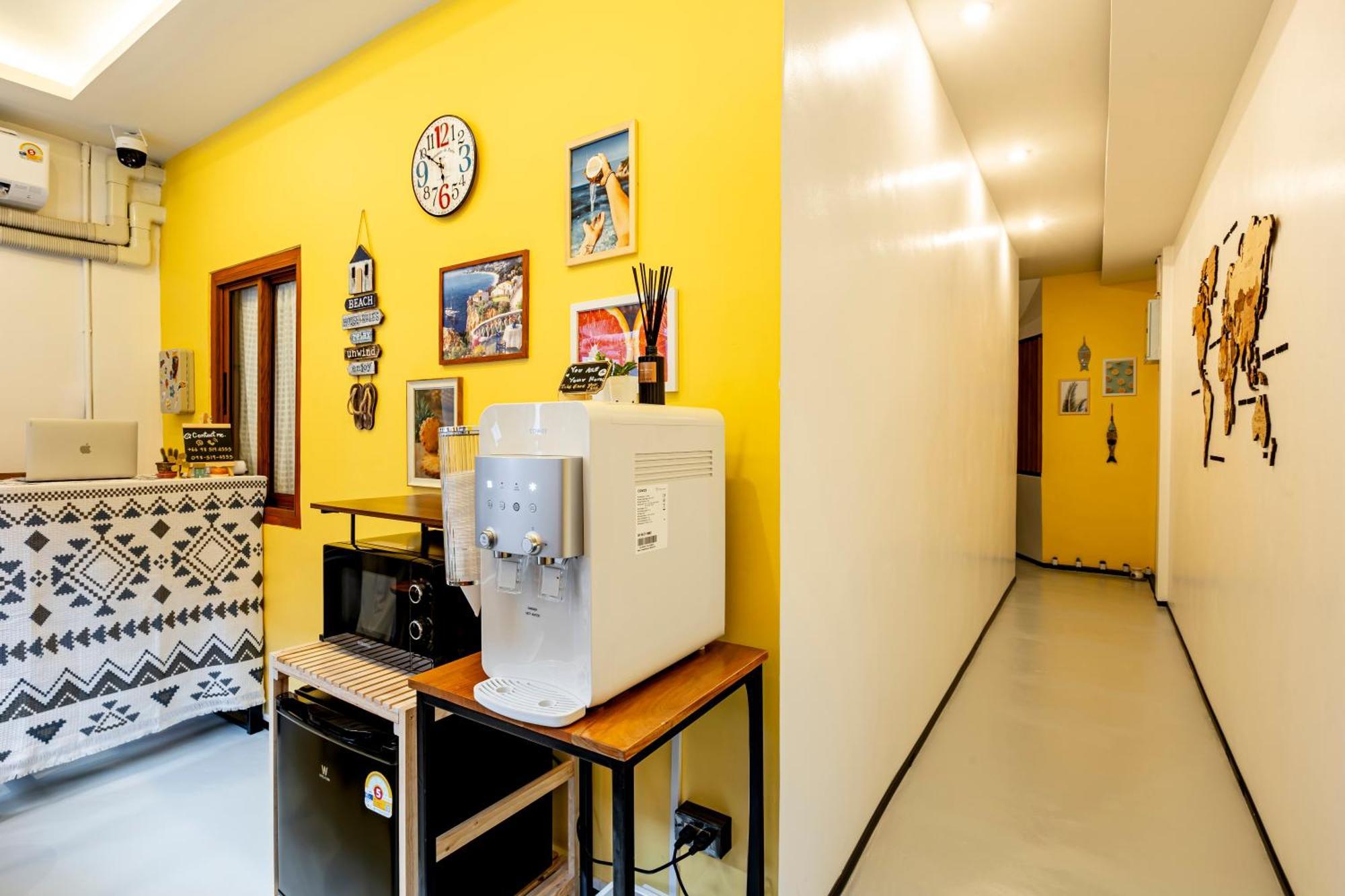 Sweett Lemon Hostel Patong 외부 사진